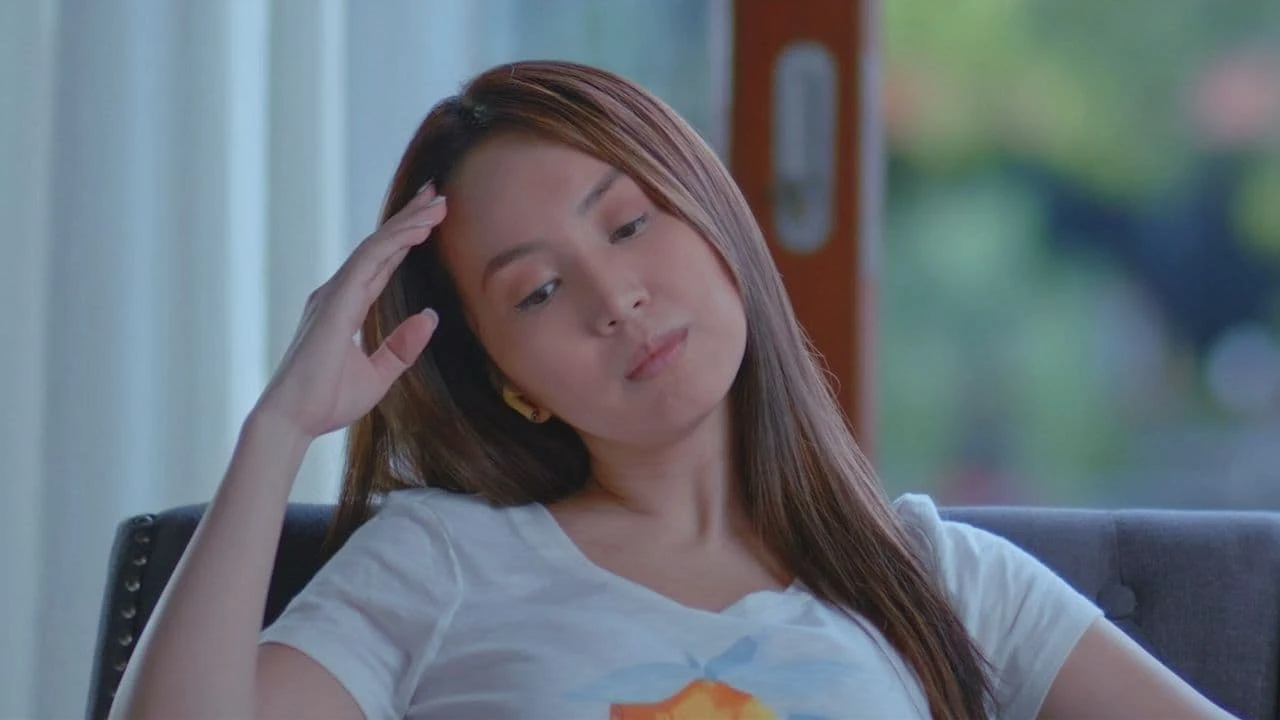 Phim Làm Gái Trả Thù - The Escort Wife (2022)
