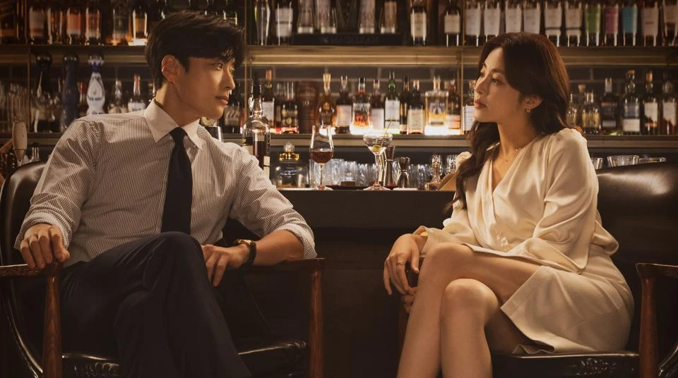 Phim Trở Thành Người Xa Lạ - Strangers Again (2023)